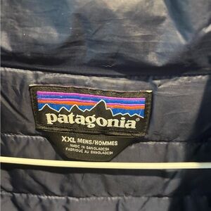 Patagonia Men's Navy Puffer Jacket